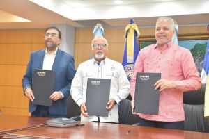 Loyola, EGEHID e INDRHI acuerdan modernizar redes sísmicas en torno a las presas e hidroeléctricas