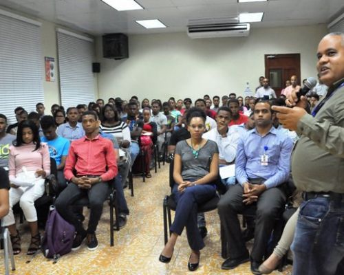 IEESL da bienvenida a estudiantes de cuatrimestre septiembre-diciembre 